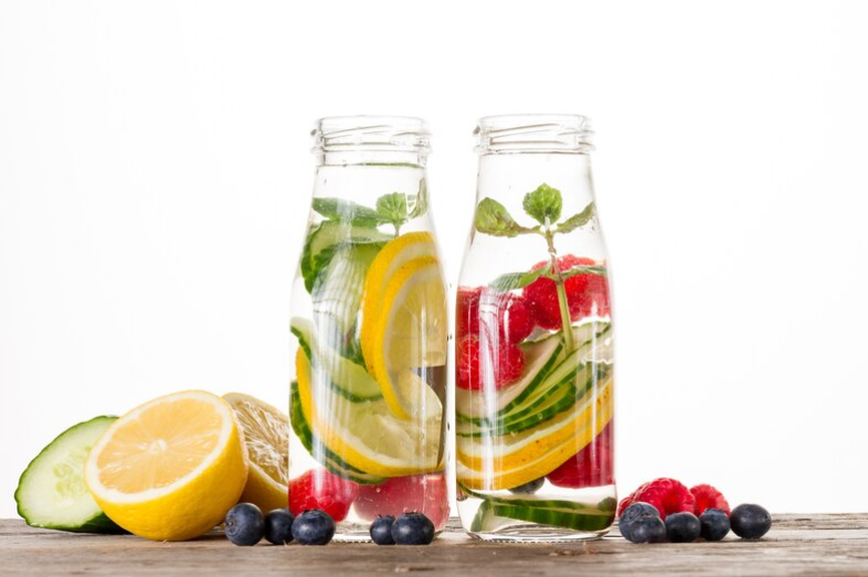 5 Kombinasi Buah untuk Infused Water yang Bikin Kulit Sehat