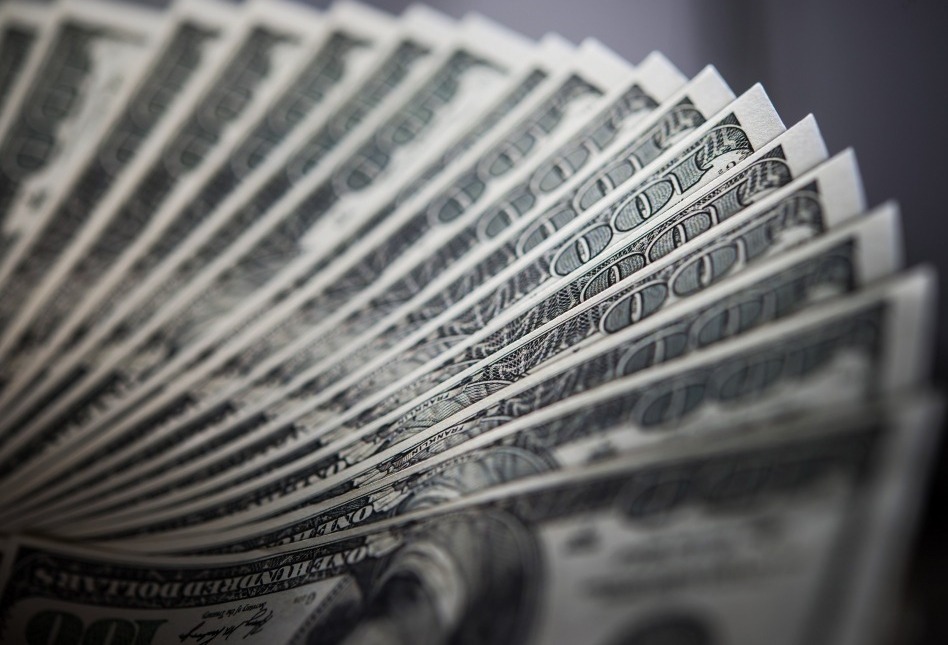 Kurs Dolar AS Hari Ini Tembus Rp17.000, Cek Rincian Terbarunya