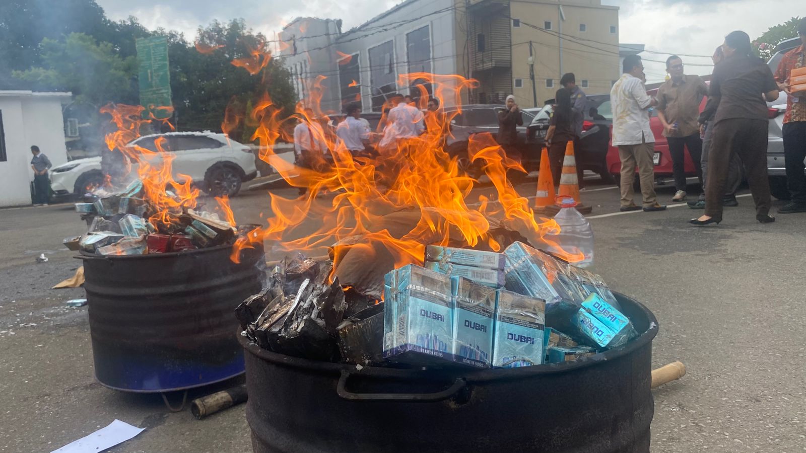 Kejaksaan Negeri Kabupaten Bogor Musnahkan 2.019 Slop Rokok Tanpa Cukai