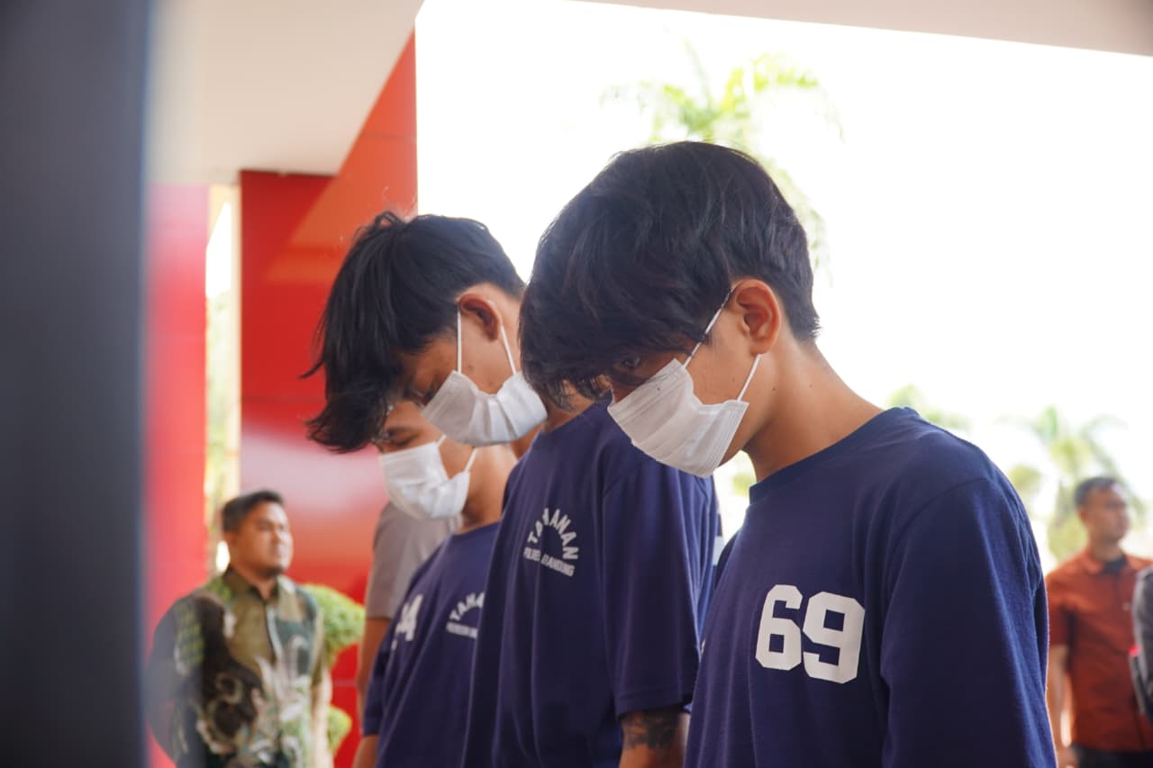 Teror Celurit dan Kerambit di Soreang, 3 Pelaku Dibekuk dalam 24 Jam