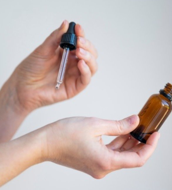 Fakta Menarik Minyak Gosok Cap Tawon yang Perlu Kamu Ketahui!