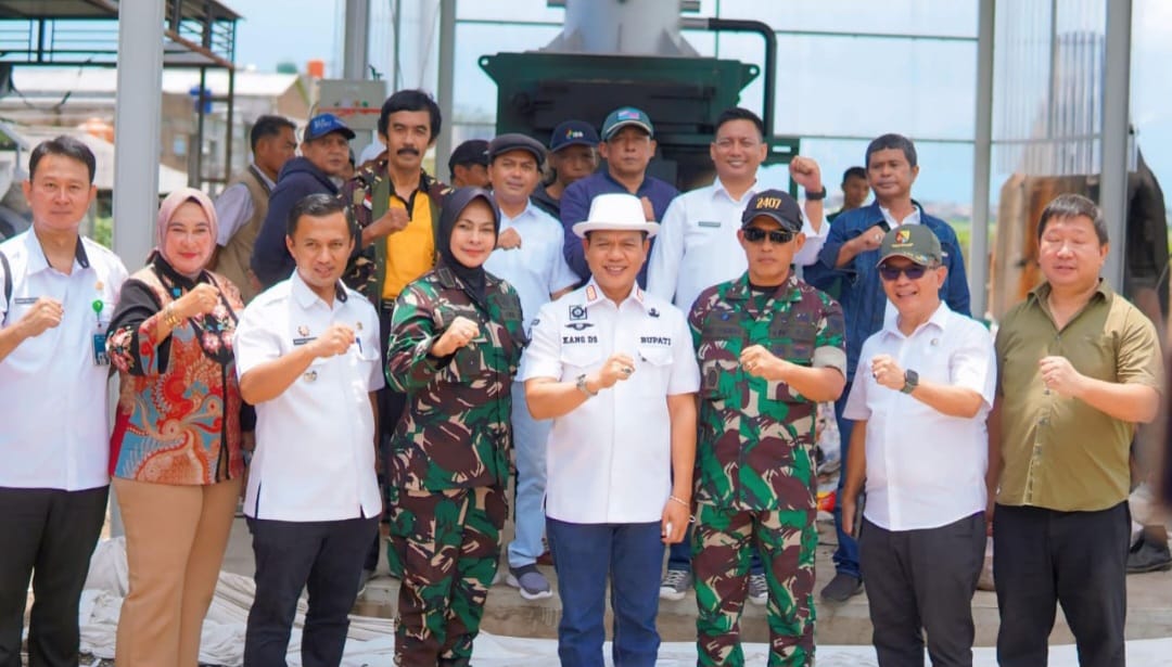 Dari Sampah Jadi Batako, Bupati Bandung Bakal Jadikan Motah Prototipe TPS3R di Semua Desa