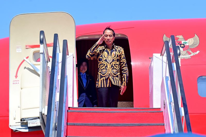 Presiden Lanjutkan Kunjungan Kerja Ke Papua Usai Dari Surabaya