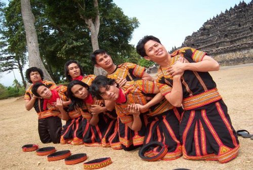 Kamu Wajib Tahu! Inilah 5 Tarian Paling Populer Khas Aceh, Bahkan Sampai Ada yang Masuk Warisan UNESCO!