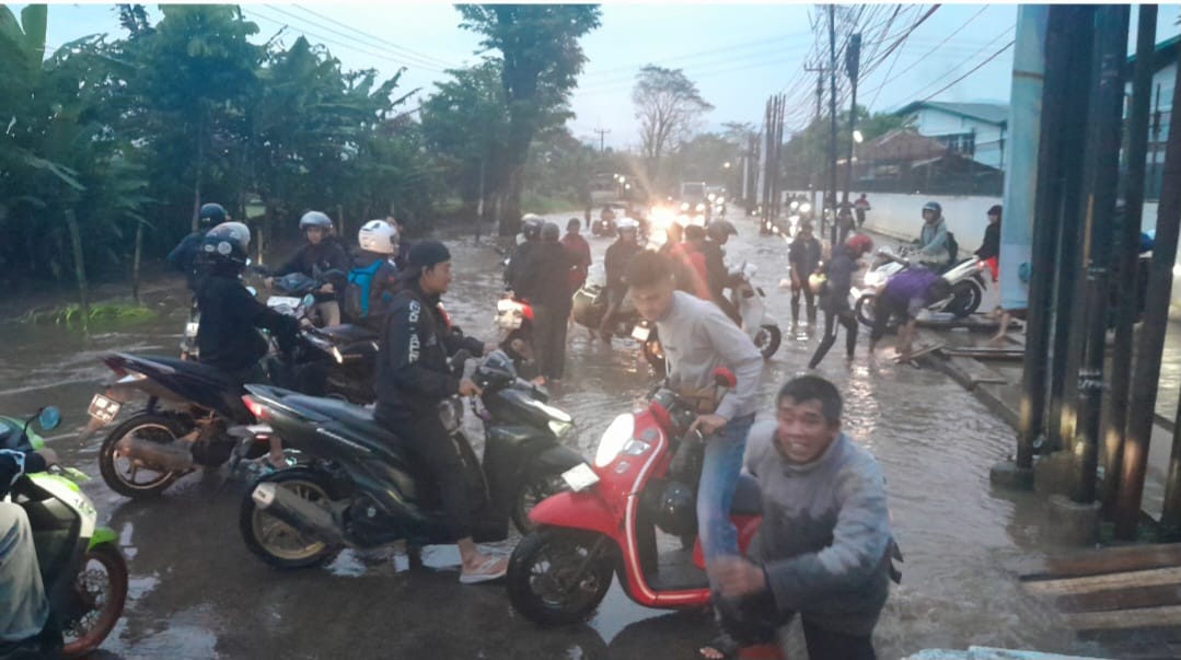 Soal Air di Kawasan Cidawolong Majalaya, Bupati Bandung Sebut Itu Hanya Genangan Bukan Banjir