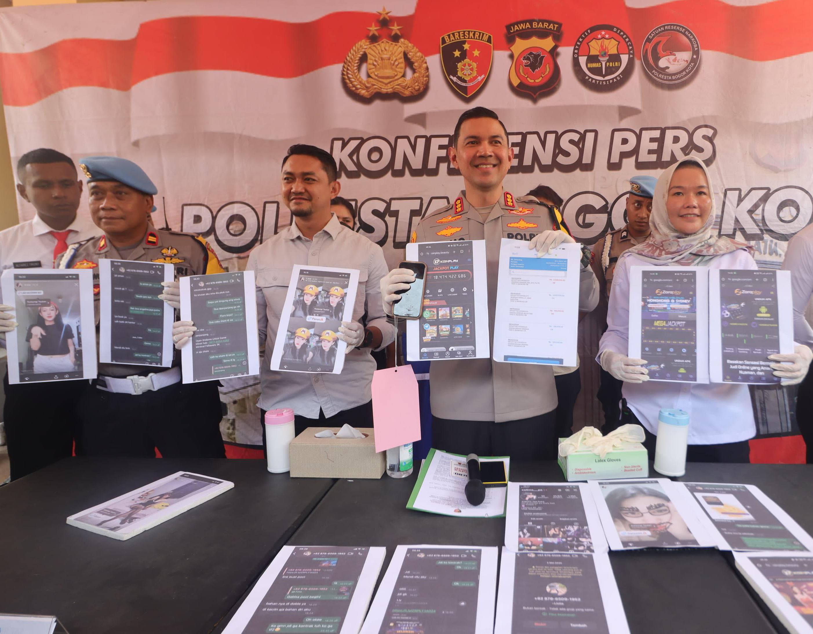 Terancam Denda Rp10 Miliar, Selebgram Kota Bogor Ditangkap Akibat Promosi Judi Online