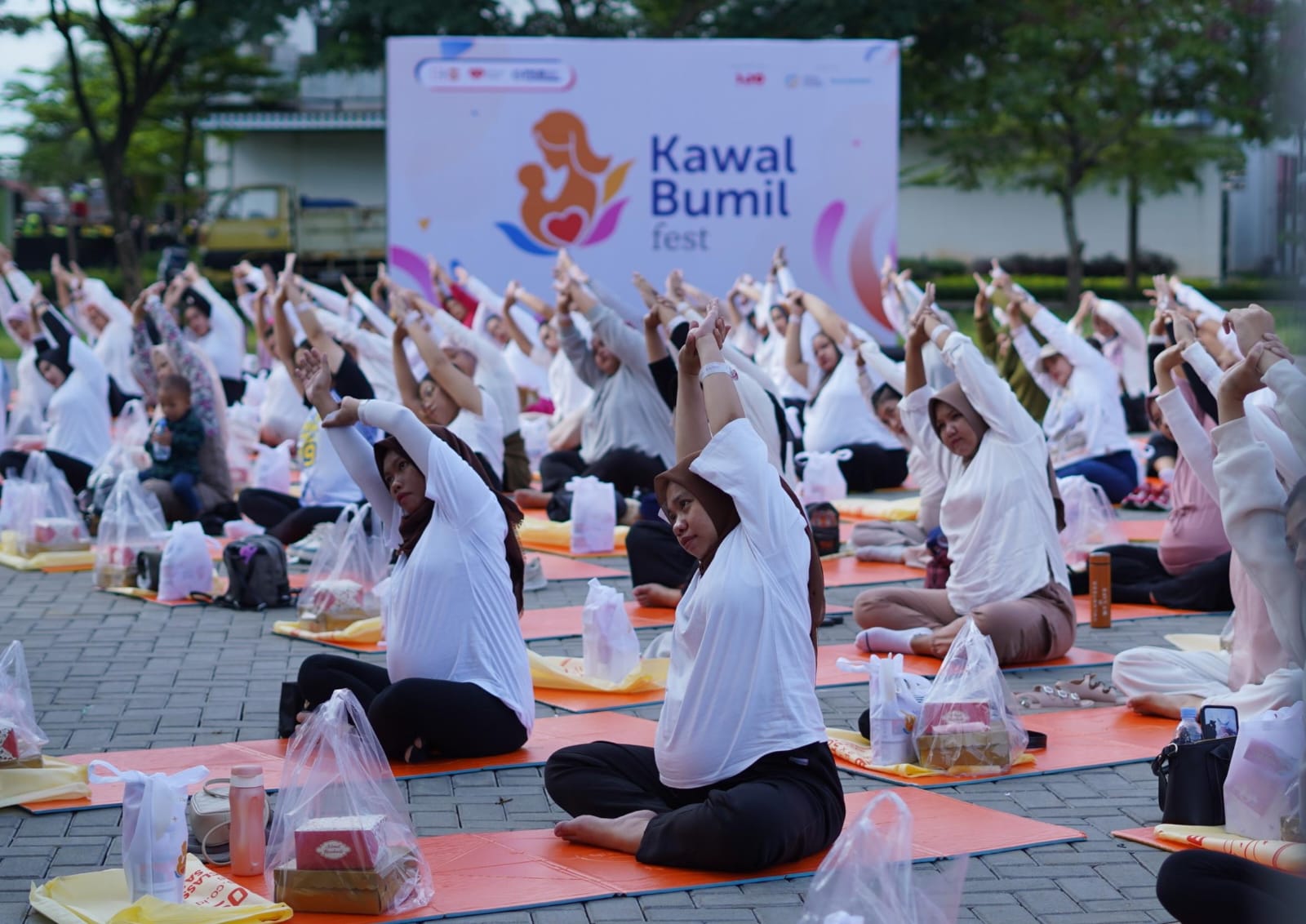 'Kawal Bumil Fest': Gerakan Kolektif Jabar Tekan Kematian Ibu-Anak dan Cegah Stunting Sejak Dini
