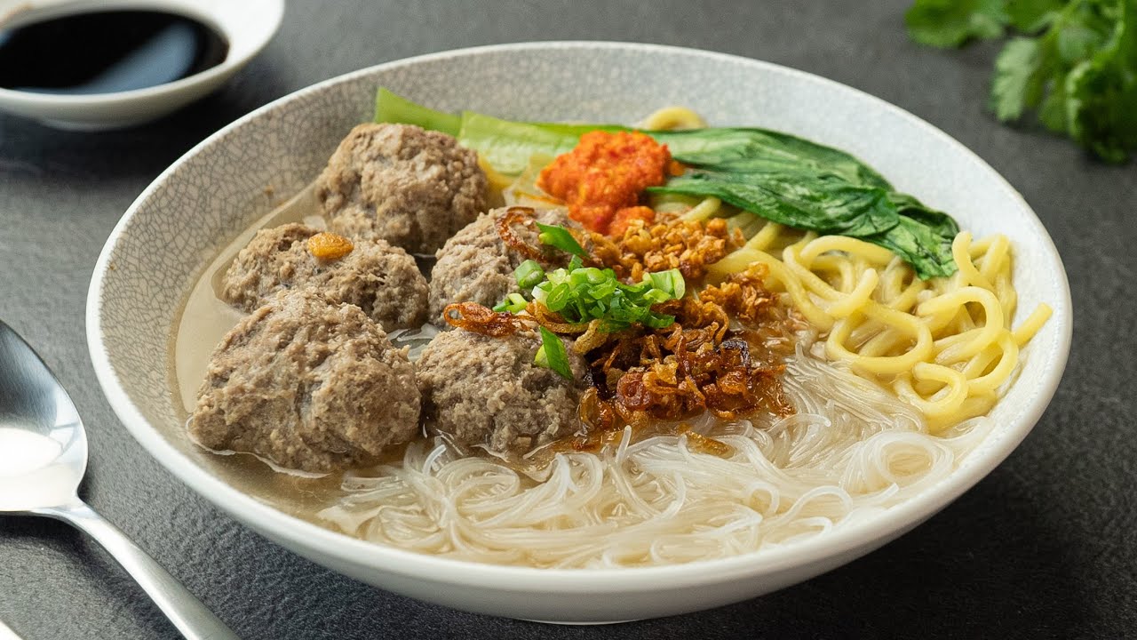 Top 5 Bakso Legend di Bandung yang Cocok Kamu Kunjungi Saat Libur Lebaran!