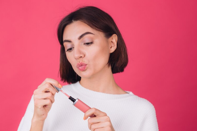 5 Rekomendasi Lip Tint Lokal yang Affordable, Cocok untuk Pemula