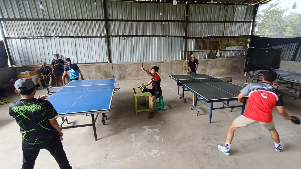 Menjelang Ramadhan, PTM POSKO Gelar Turnamen Tenis Meja Internal di GOR POSKO Cibintinu
