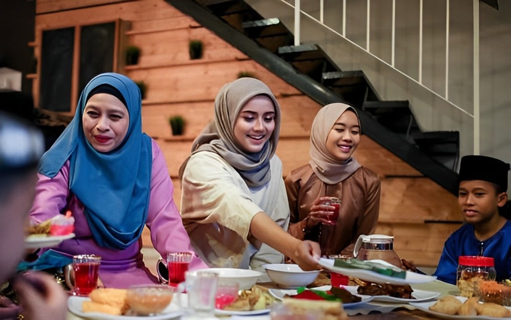 5 Tips Menjawab Pertanyaan Sensitif Saat Lebaran, Kapan Nikah? Simak Jawabannya