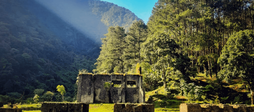 Gunung Puntang: Menyegarkan Pikiran dengan Healing di Tengah Keindahan Alam dan Sejarah Radio Malabar!