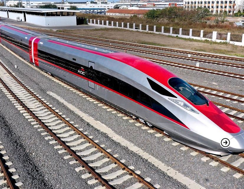Pemerintah Rencanakan Uji Coba Kereta Cepat Jakarta Bandung 1 Oktober 2023 Mendatang