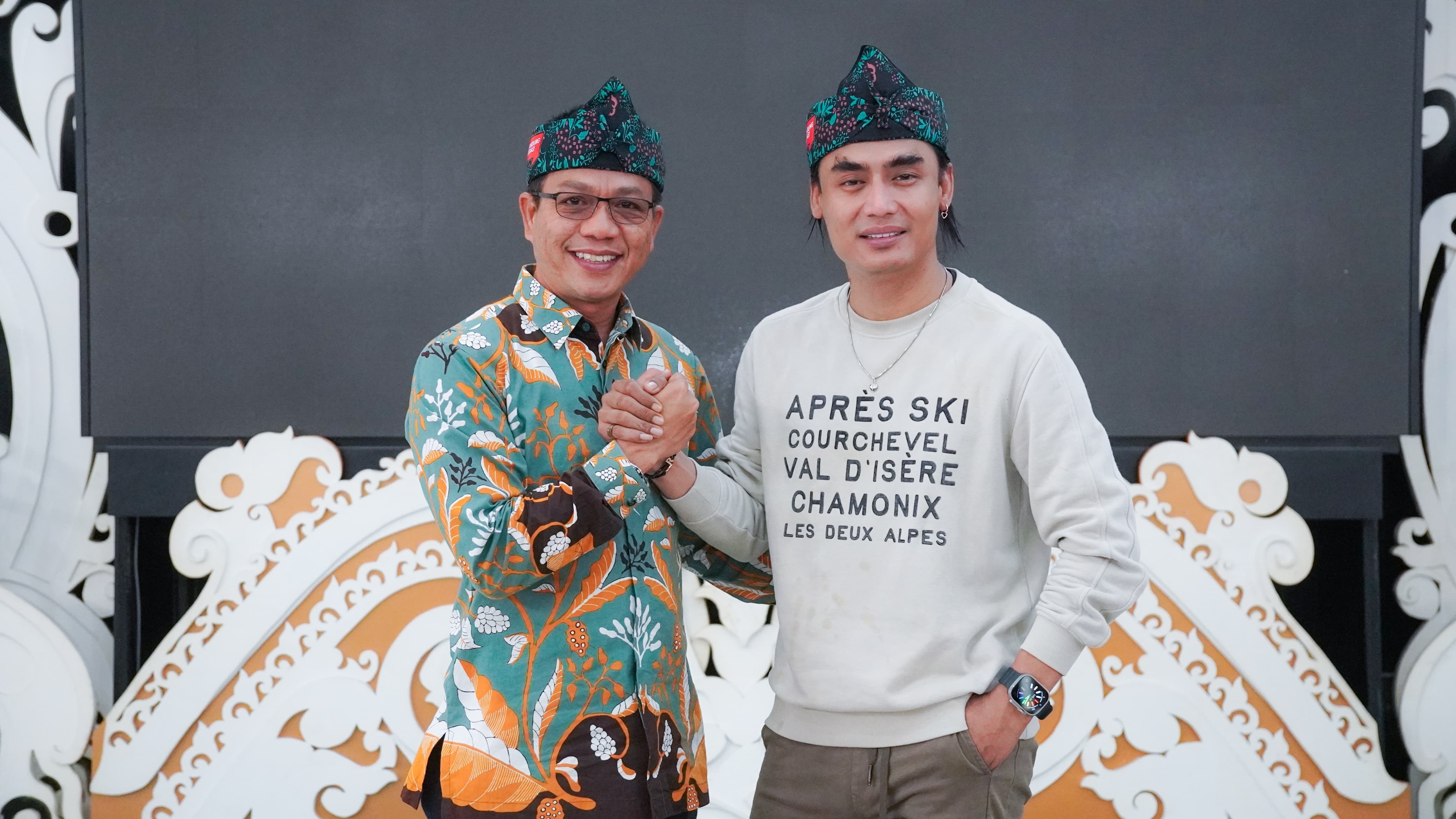 Vokalis Band ST 12 Charly Van Houten Dikabarkan Bakal Dampingi Dadang Supriatna Pada Pilbup Bandung 2024