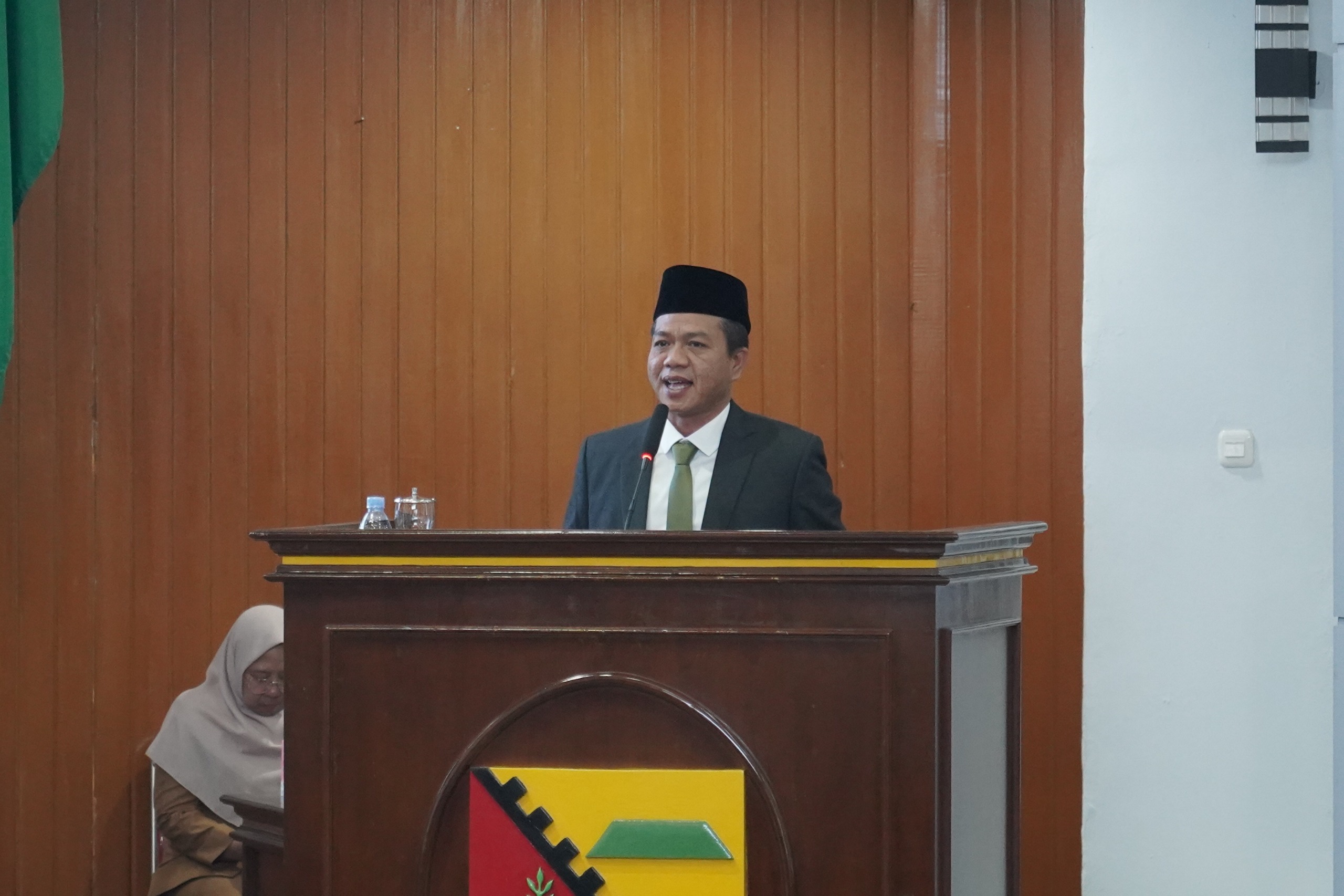 Bupati Kang DS Sampaikan Nota Keuangan RAPBD 2026 dalam Rapat Paripurna DPRD Kabupaten Bandung 