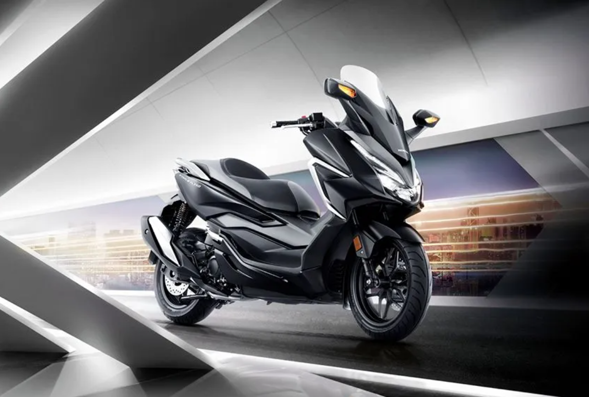 3 Motor Matic 2026 Ini Dikenal dengan CC Tinggi, Cocok untuk Touring Jarak Jauh!