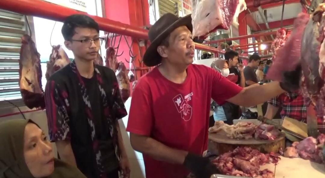 Jelang Lebaran Harga Daging Ayam dan Sapi Naik