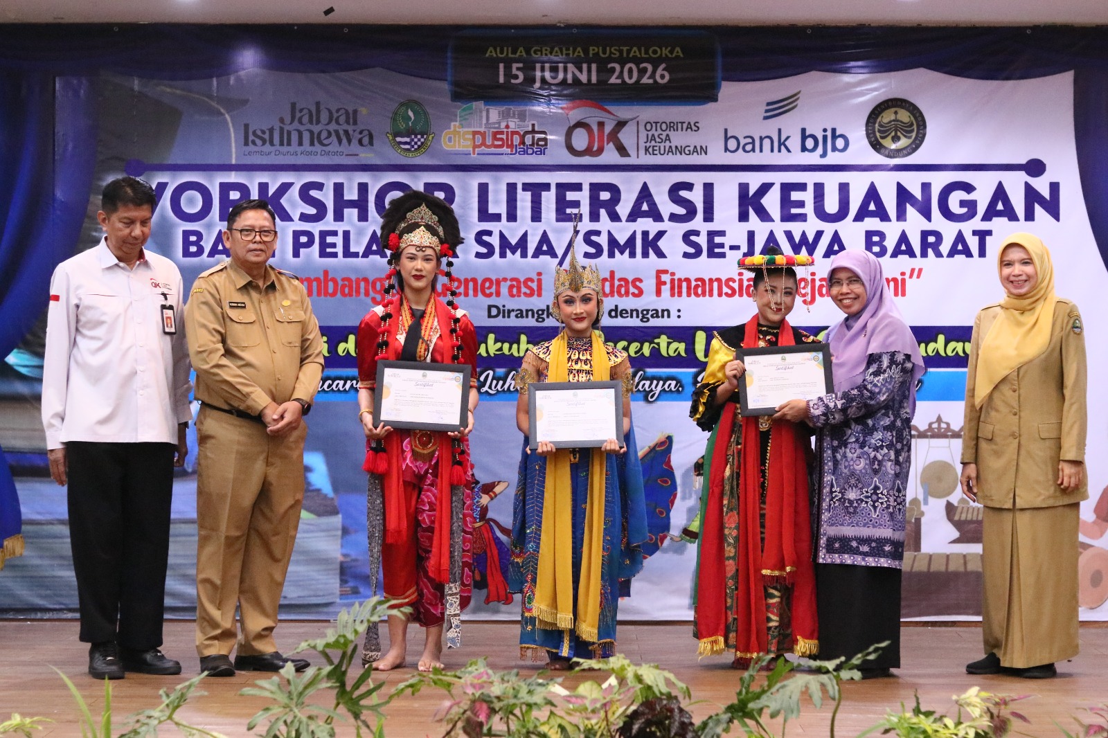 Dispusipda Jabar Padukan Literasi Keuangan dan Budaya
