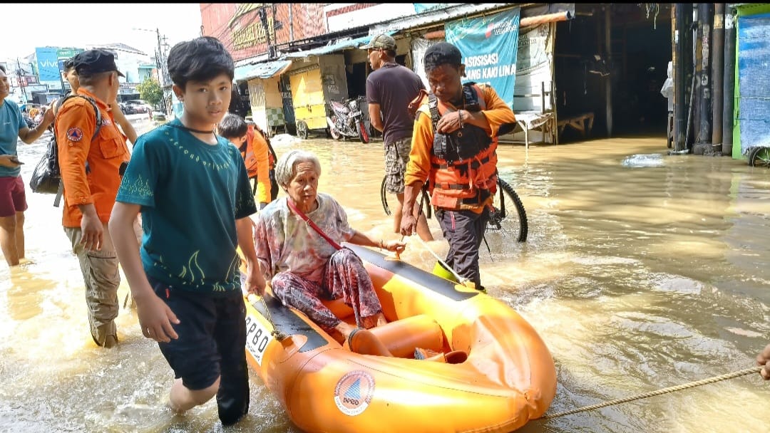 Delapan Kecamatan di Kabupaten Bandung Terdampak Banjir dan Longsor, BPBD: 35.262 Jiwa Terdampak