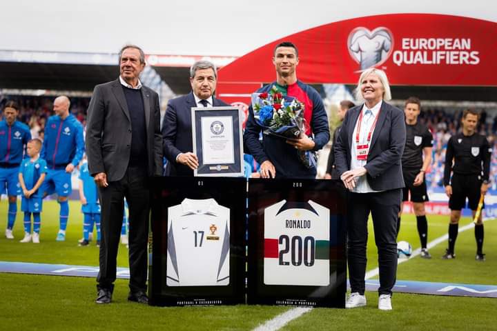 Mesin Rekor! Cristiano Ronaldo Masuk Guinness World Record usai Catat 200 Caps di Timnas Portugal