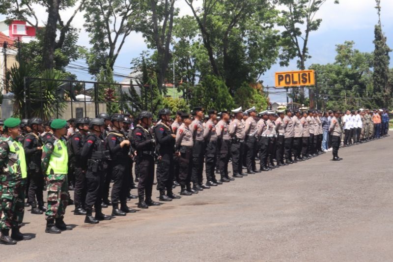 Pengamanan Ketat Debat Publik Pilkada Garut 2024: Polres Garut Kerahkan 314 Personel   