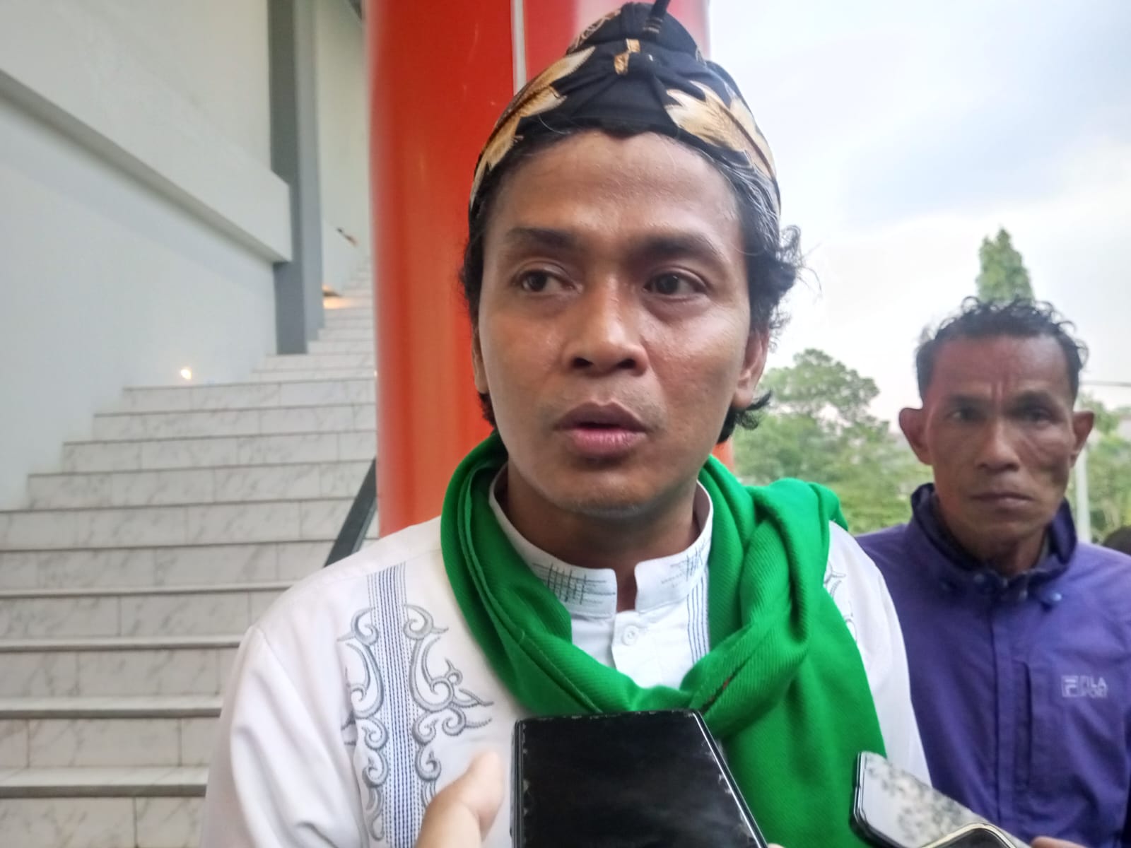 Cawabup Bogor Nomor Urut 2 Gunakan Konsep Kampanye Door to Door dengan Masyarakat