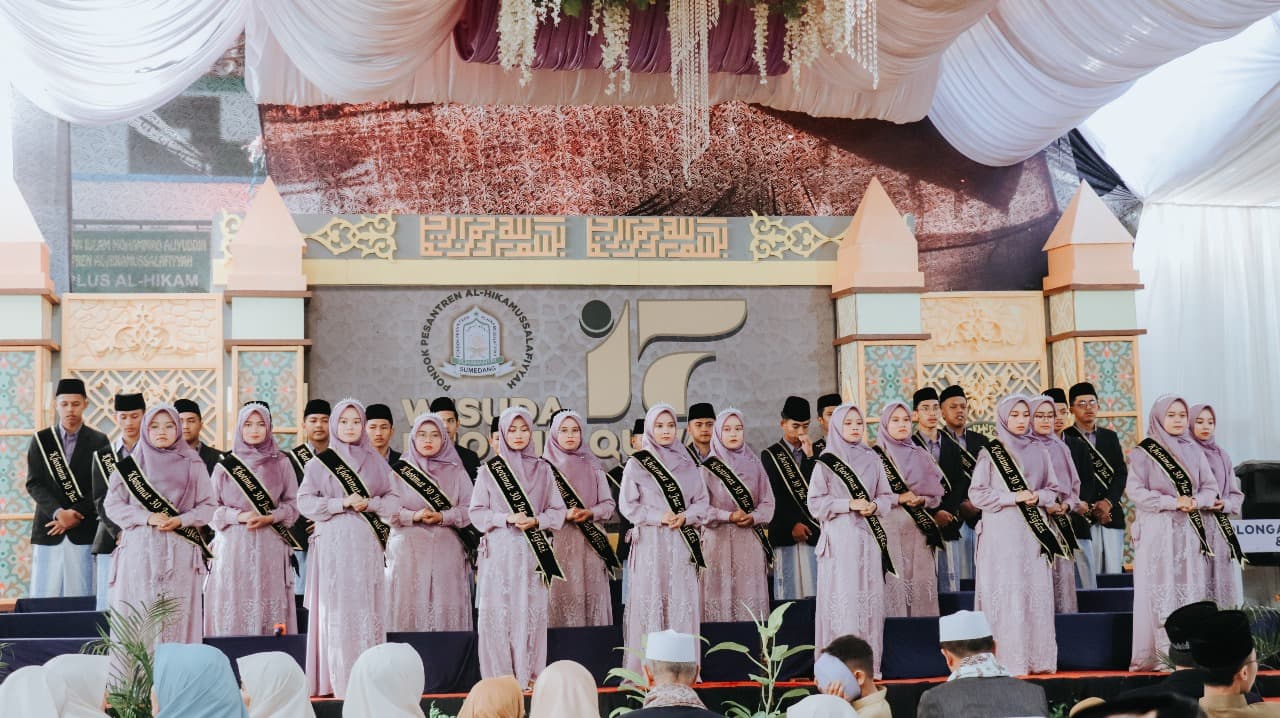 Pesantren Al-Hikamussalafiyyah Mewisuda 458 Santri Penghafal Qur'an