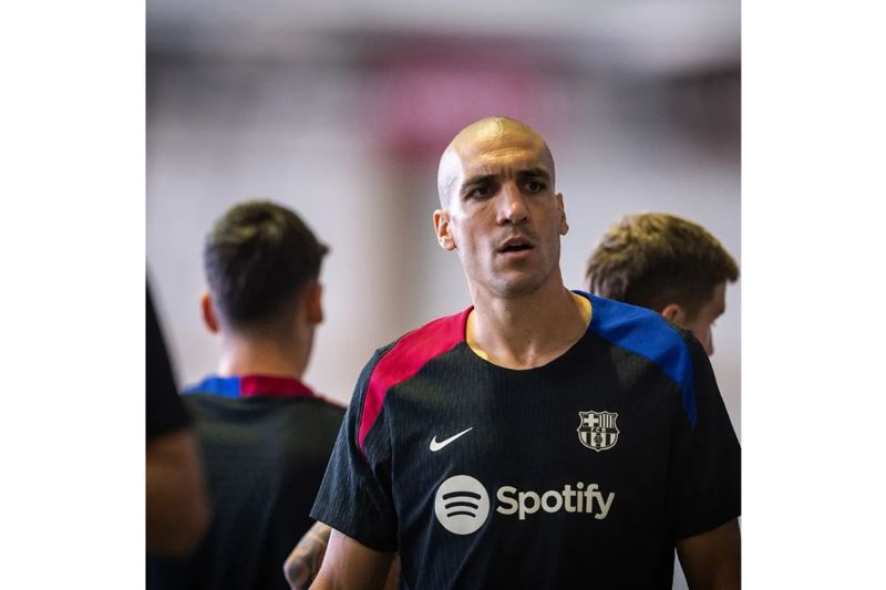 Barcelona Resmi Pinjamkan Oriol Romeu Ke Girona FC