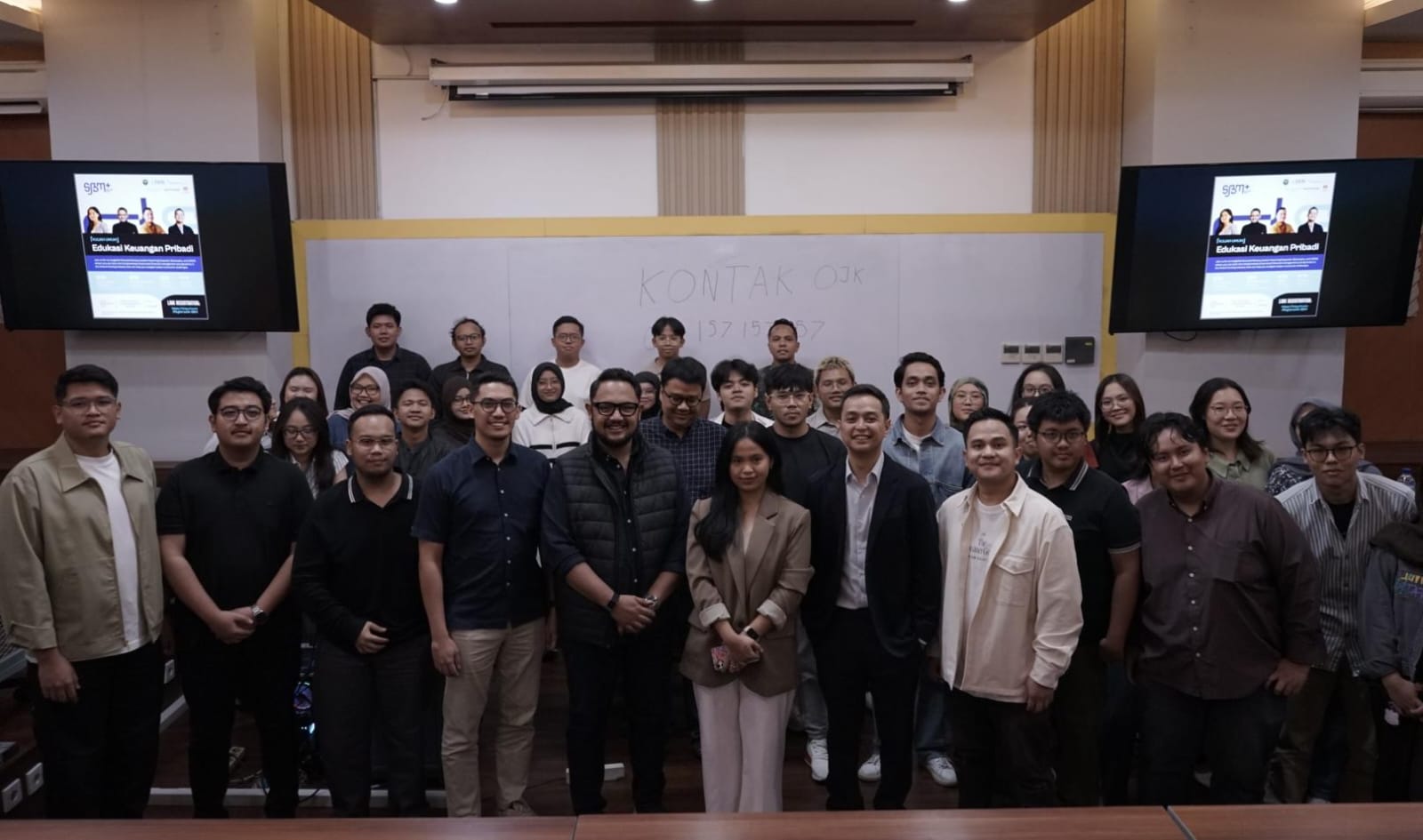 Easycash dan IA-SBM ITB Perkuat Literasi Keuangan Mahasiswa Lewat Kuliah Umum Bulan Fintech Nasional