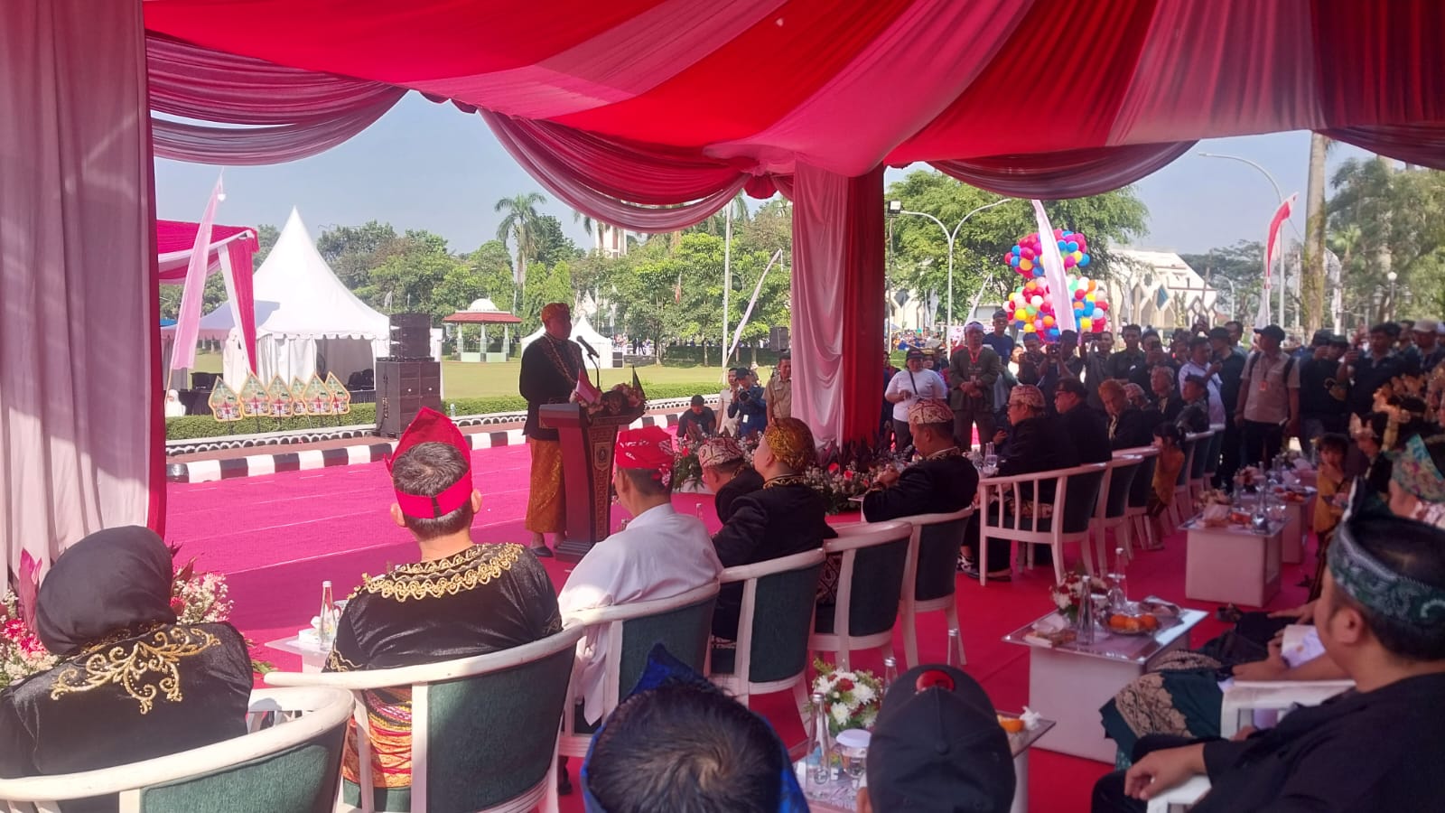 Cerita Bupati Bogor Nginap di Pendopo Sebelum Acara Helaran: Takut Bangun Kesiangan