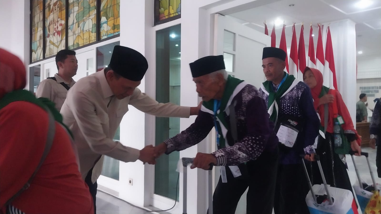 Sanusi Jemaah Calon Haji Asal Kabupaten Bogor Berumur 100 Tahun