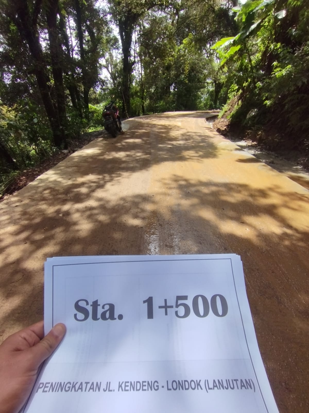 Kang DS Mendapatkan Apresiasi Warga Pangranggong-Keneng-Londok dan Dewata