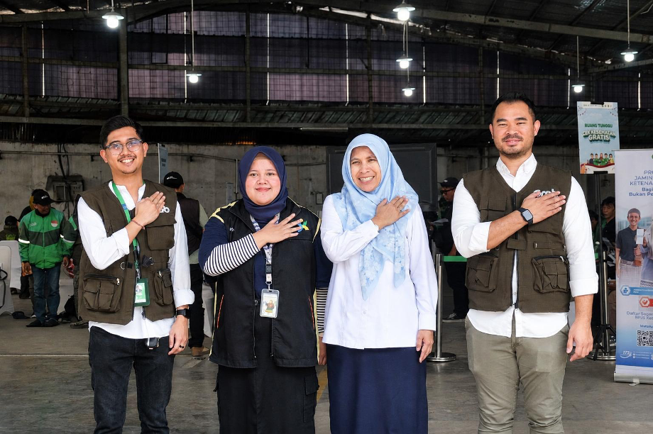Ratusan Mitra Pengemudi Grab di Bandung Ikuti Program Cek Kesehatan Gratis Komprehensif 