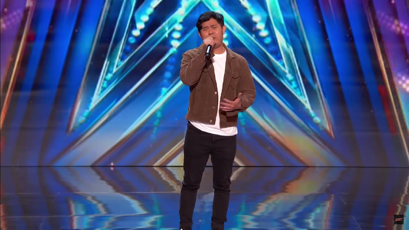 Prestasi Memukau: Cakra Khan Mendapatkan Pujian dan Standing Applause di America's Got Talent 2023