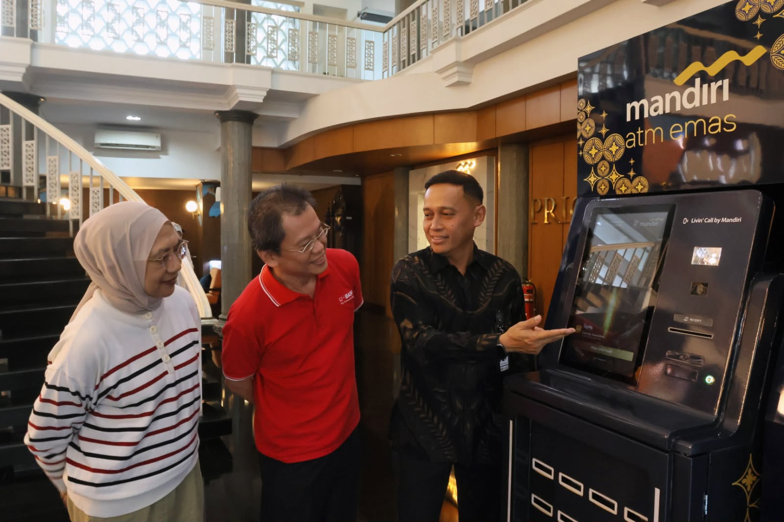 ATM Emas Bank Mandiri Region VI/Jawa 1 Kini Hadir di Surapati dan Soekarno Hatta Bandung