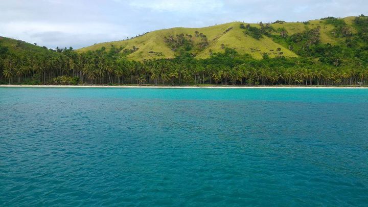 Intip Keajaiban Pulau Polassi yang Tidak Banyak Orang Tau: Snorkeling, Diving, dan Air Terjun yang Mengagumkan