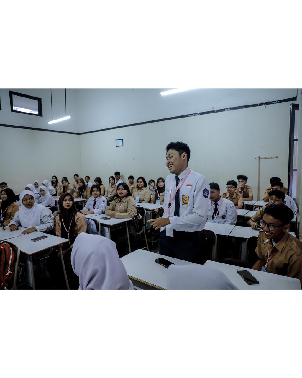 Hari Pertama MPLS Panca Waluya 2025: Berjalan Menyenangkan, Fasilitas Akan Terus Dioptimalkan