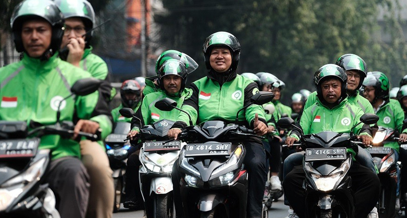 Aksi Massa Ojol Tuntut THR Tuai Dukungan dan Hujatan