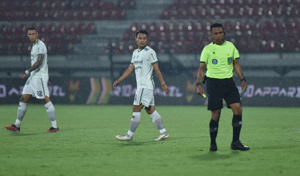 Persib vs Bhayangkara FC: Maung Bandung Tanpa Klok dan Dado