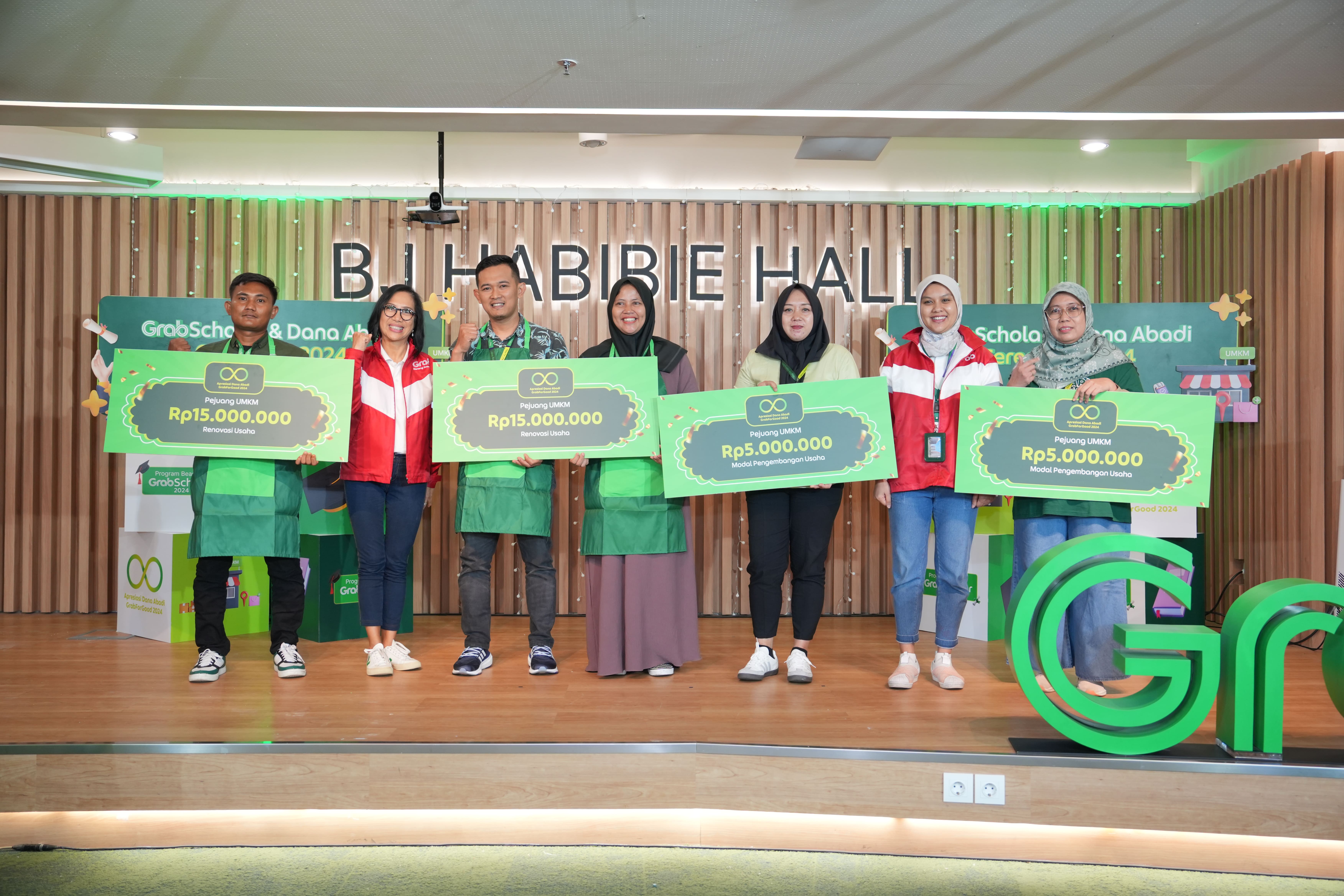 Grab Salurkan 1 Juta Dolar untuk Lebih Dari 33.000 Pelaku Sektor Transportasi dan Pelaku UMKM