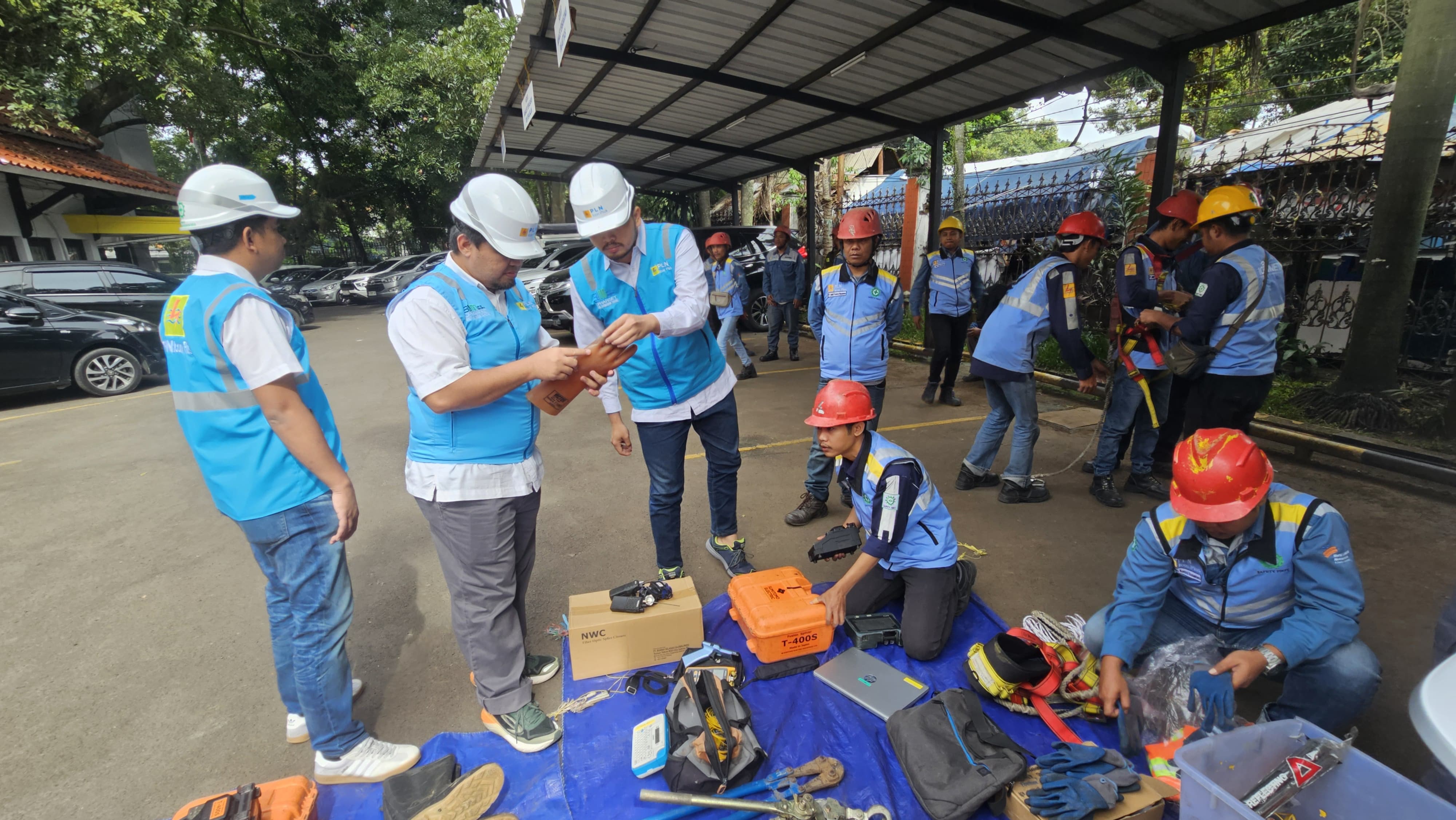 Siaga Lebaran 2025, PLN Icon Plus Gelar Apel dan Peralatan untuk Jamin Keandalan Jaringan Pelanggan