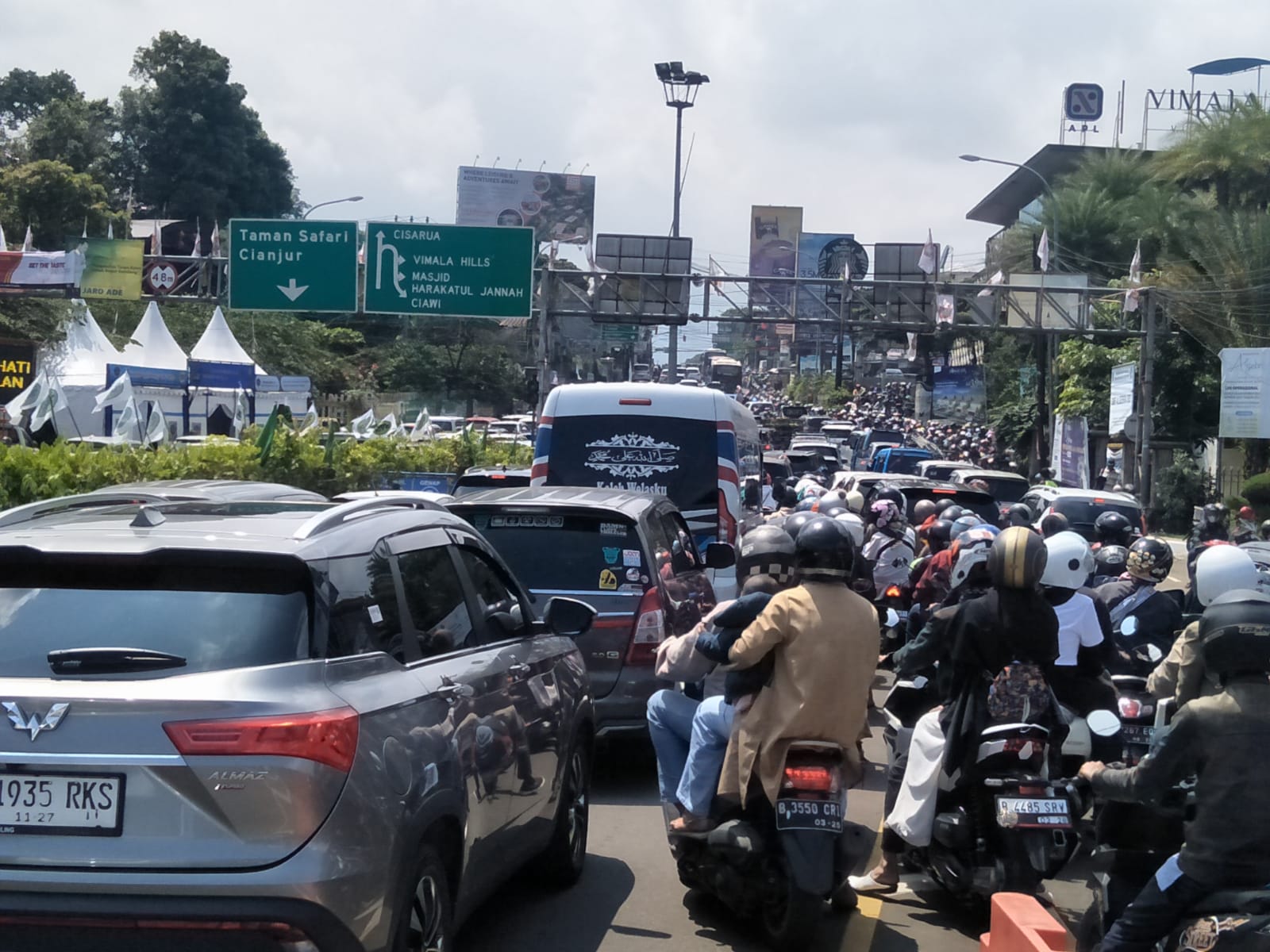 40 Ribu Kendaraan Masuk Kawasan Puncak Bogor