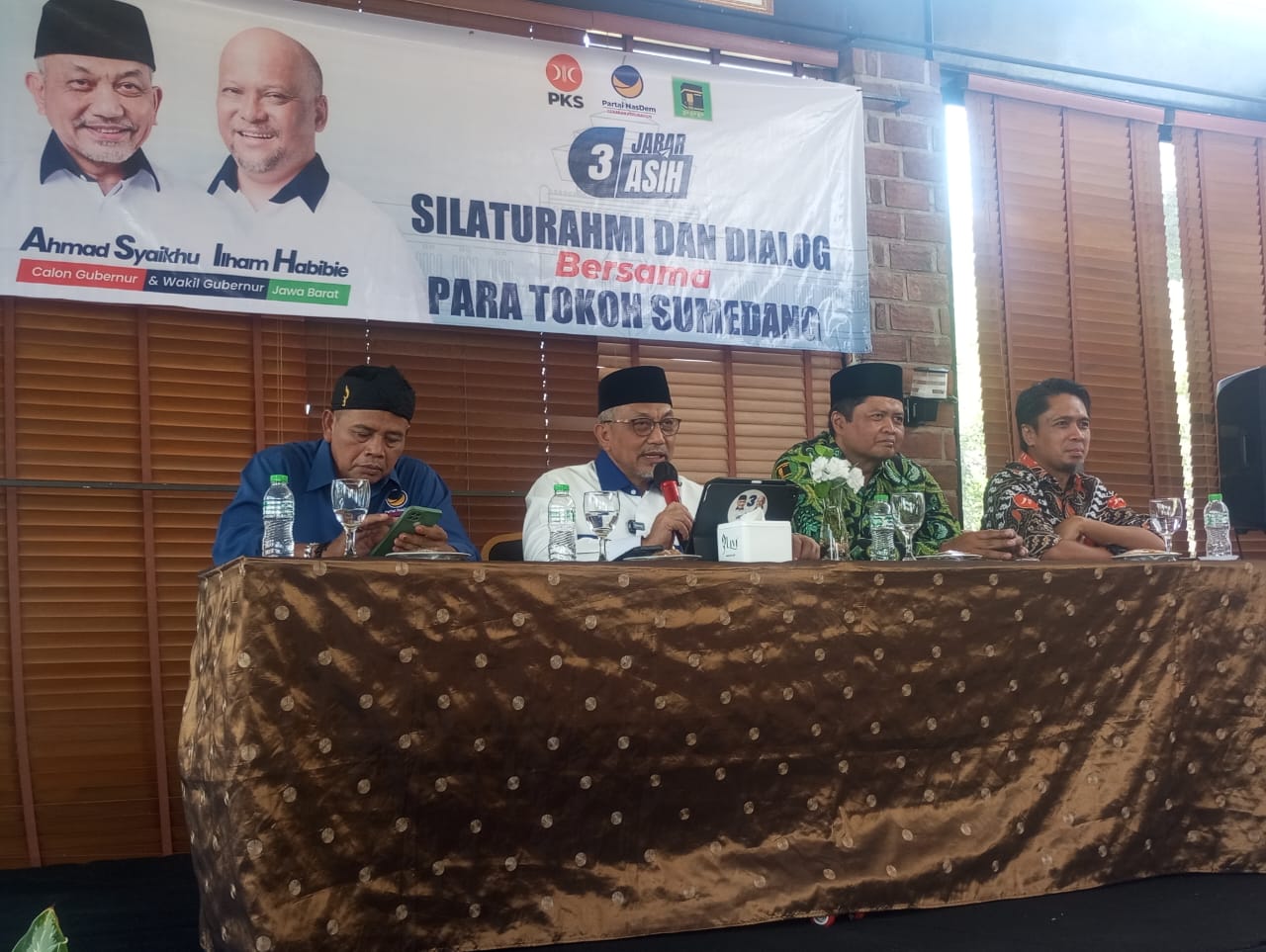 Cagub Jabar Ahmad Syaikhu Bahas Masalah Pertanian Bersama Tokoh Masyarakat Sumedang