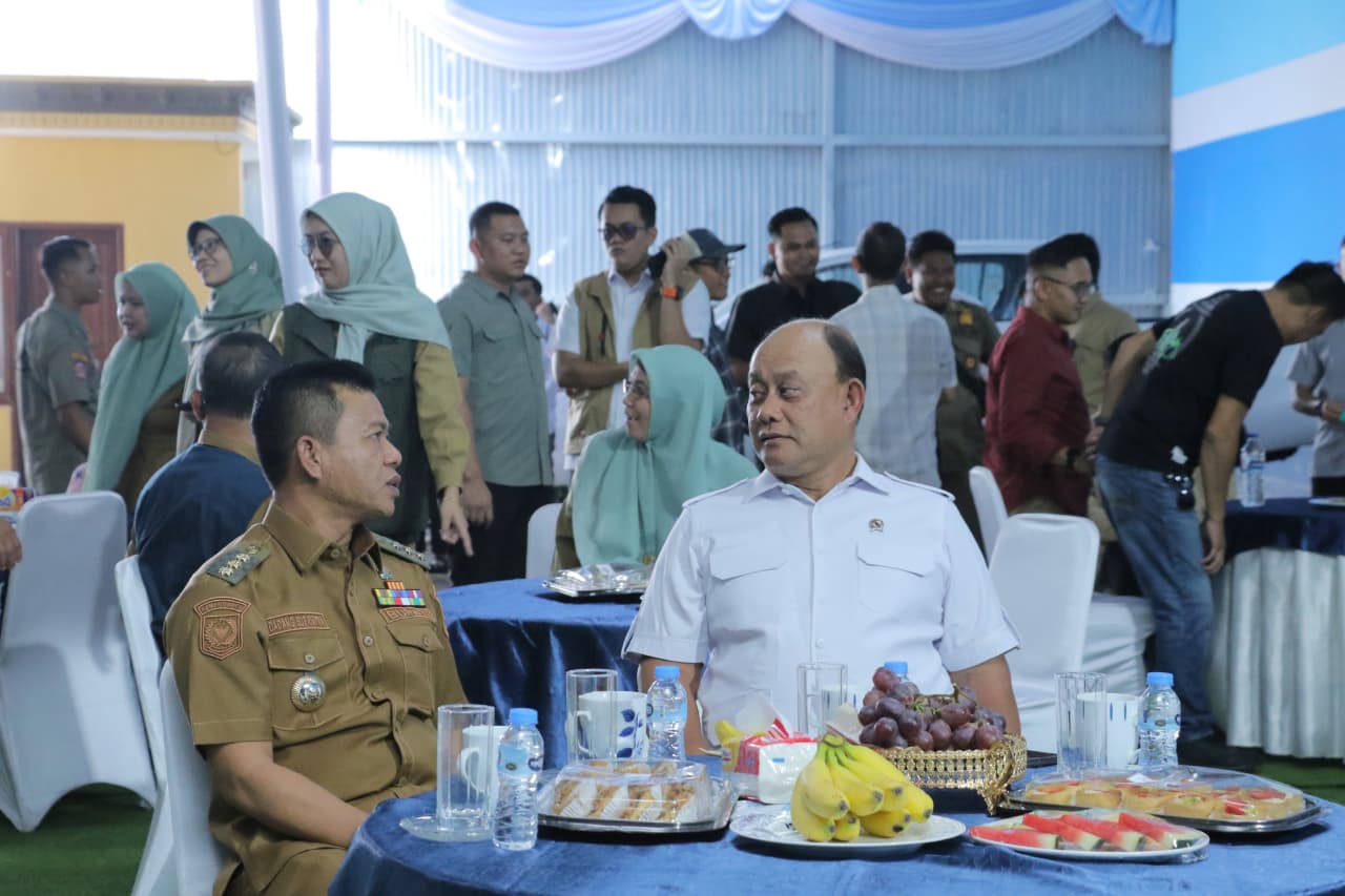 Bupati Kang DS Pastikan 1,263 Juta Penduduk Kabupaten Bandung Terima Manfaat MBG