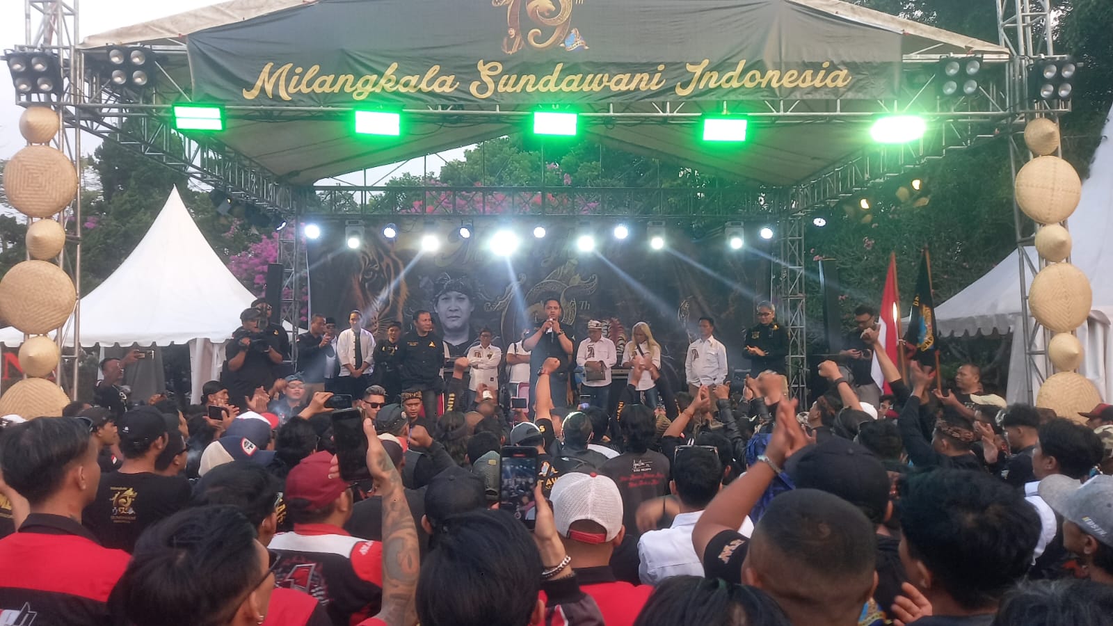 HUT ke-19 Sundawani Indonesia Antara Pesta Budaya dan Tamparan Keras untuk Pemkot Bandung
