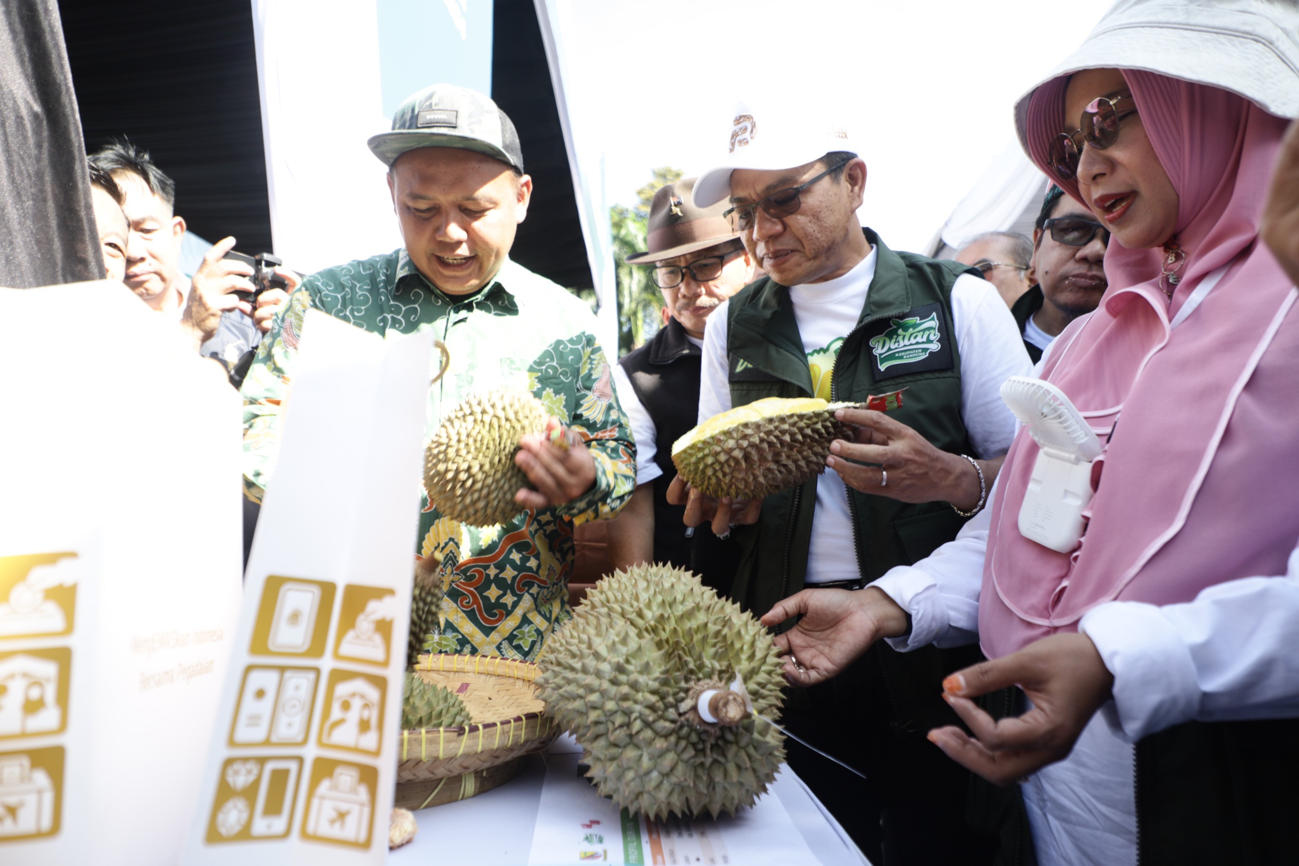 Bedas Festival Durian, Bupati Dadang Supriatna: Membuka Cakrawala Bisnis Durian Mancanegara