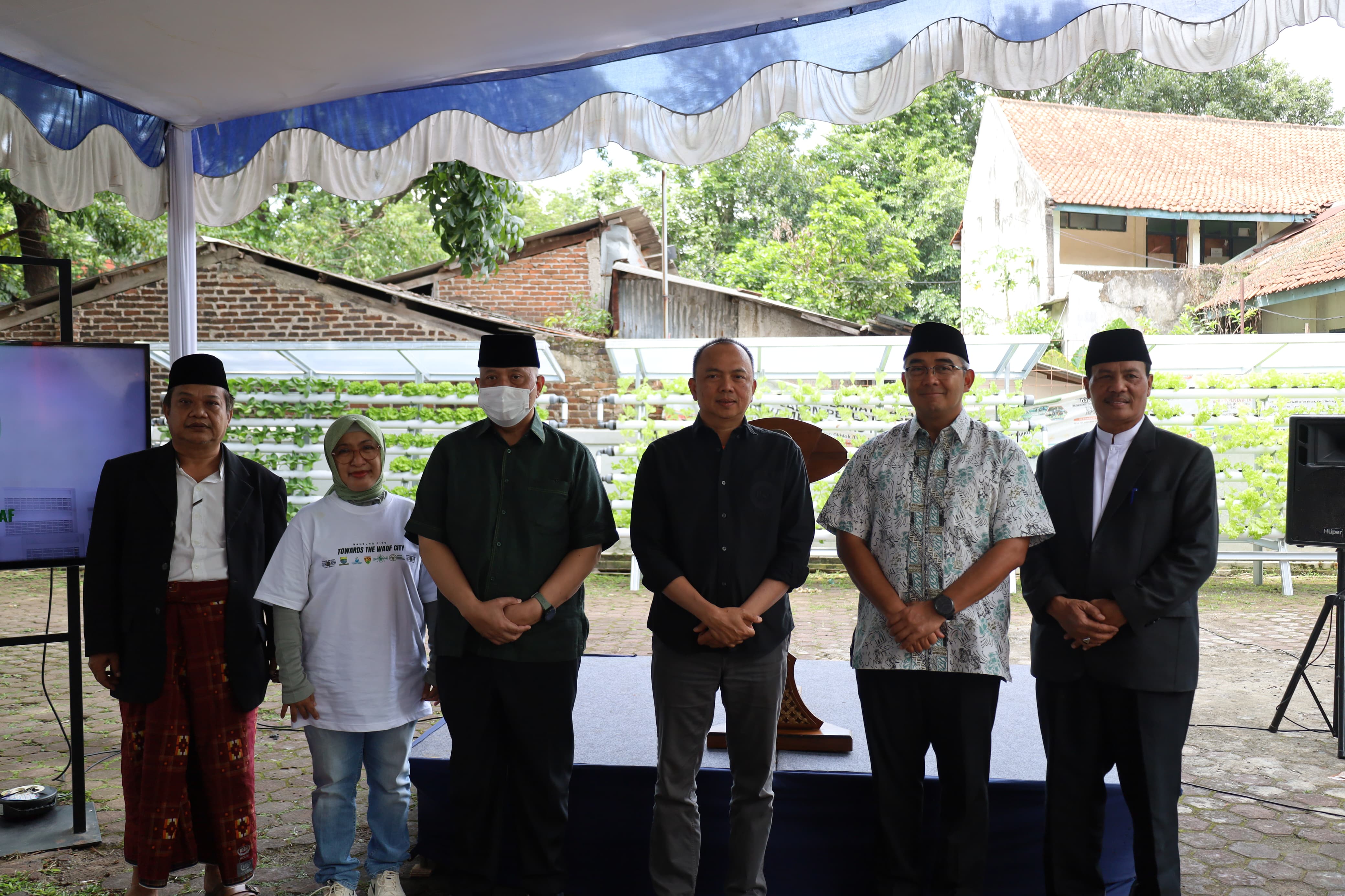 Launching Bandung Menuju Kota Wakaf : Manfaatkan Tanah Wakaf Menjadi Wakaf Produktif