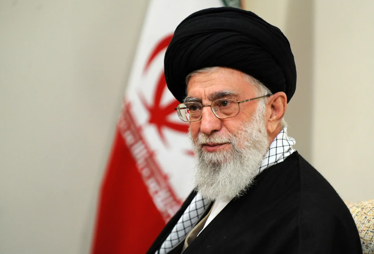 Jejak Perjalanan Ali Khamenei, Penjaga Revolusi Iran Selama Lebih Dari Tiga Dekade
