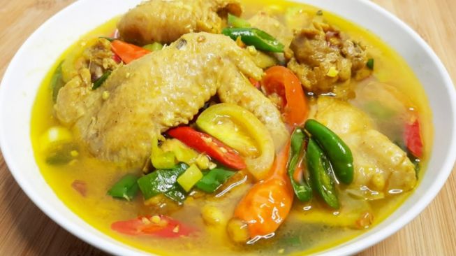 Resep Garang Asem Ayam dengan Rasa yang Khas dan Autentik