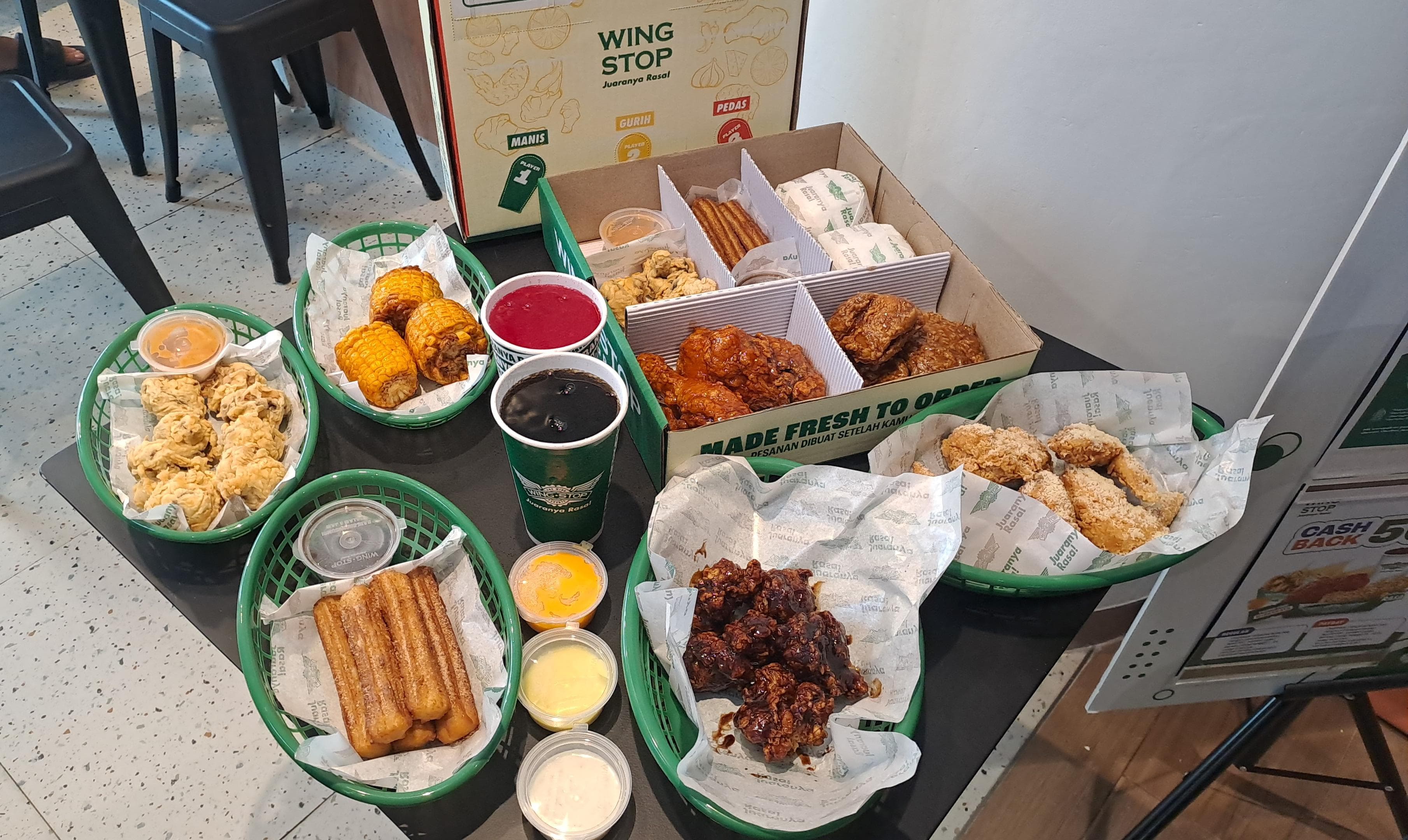 Wingstop Resmi Buka Gerai Ke-4 di Bandung, Sajikan Pengalaman Ayam Goreng Penuh Rasa di 23 Paskal